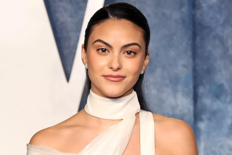 What is Camila Mendes’ height, net worth, biography, and age?