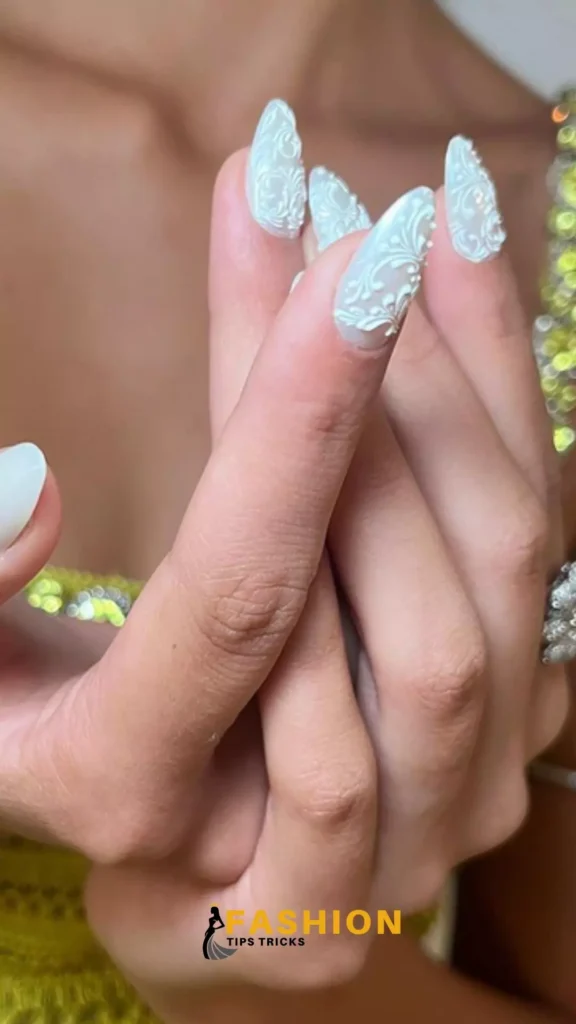 What nail colors are popular for spring in 2024?