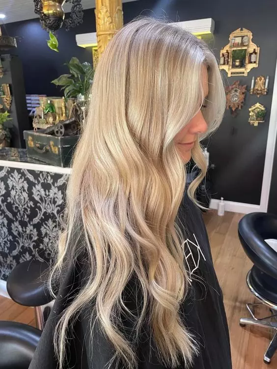 Is warm blonde the right vibe?