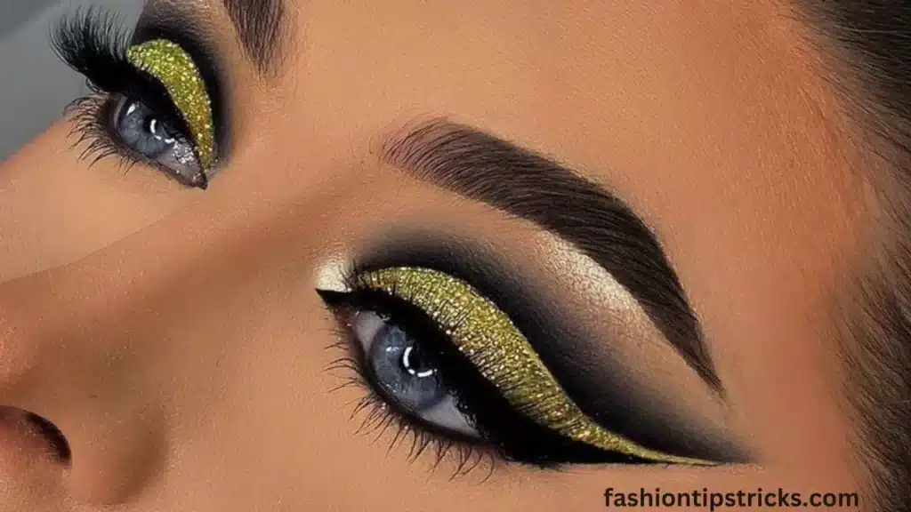 15 Cut Crease Eyeshadow Looks for a Sharp and Edgy Style